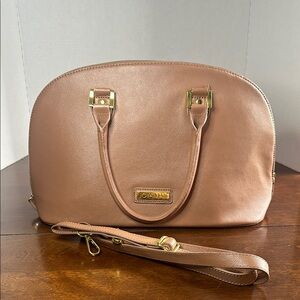Joy & Iman Brown leather bag. Preloved but in great condition.
